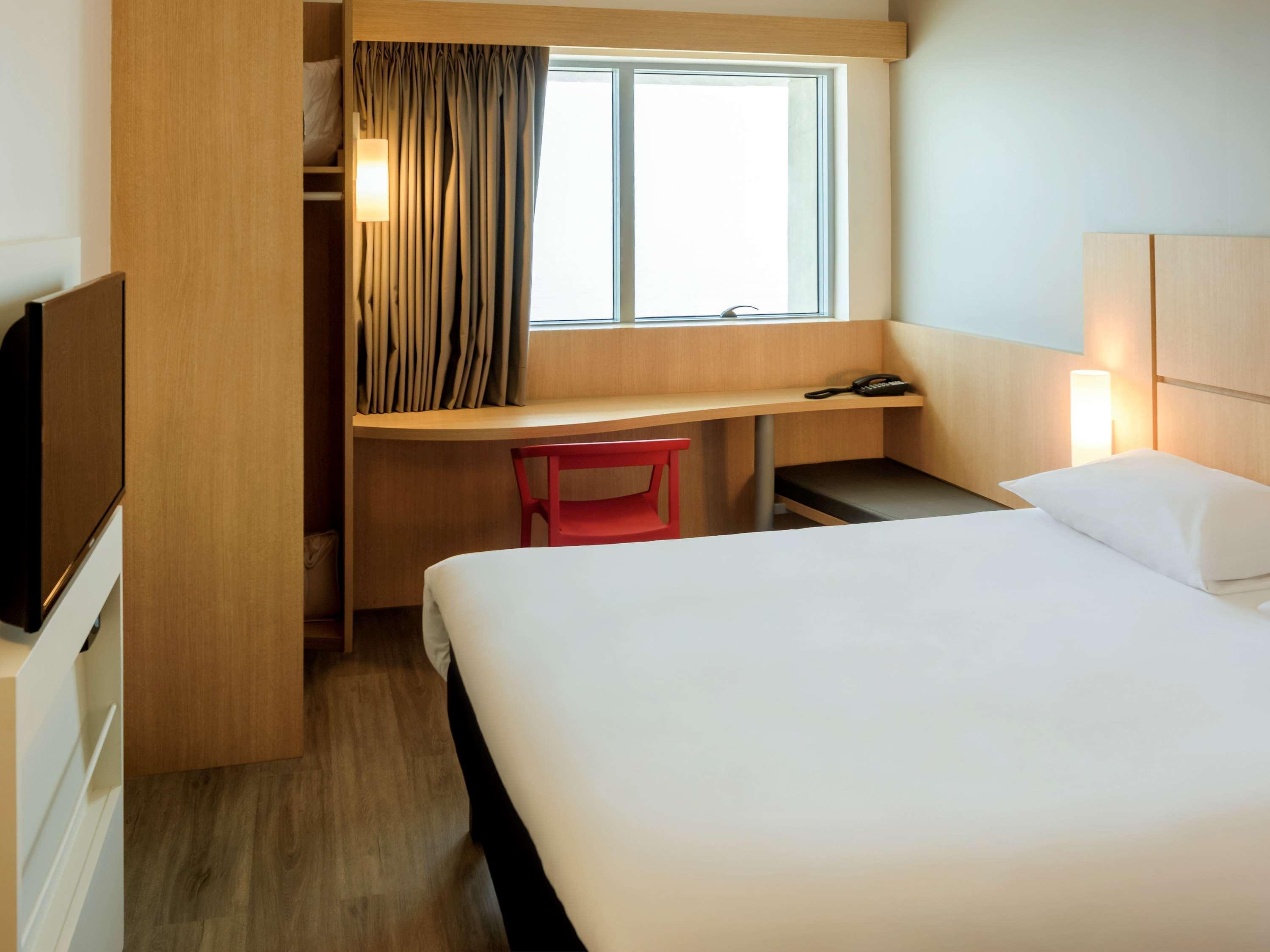 فندق Ibis Cartagena Marbella المظهر الخارجي الصورة