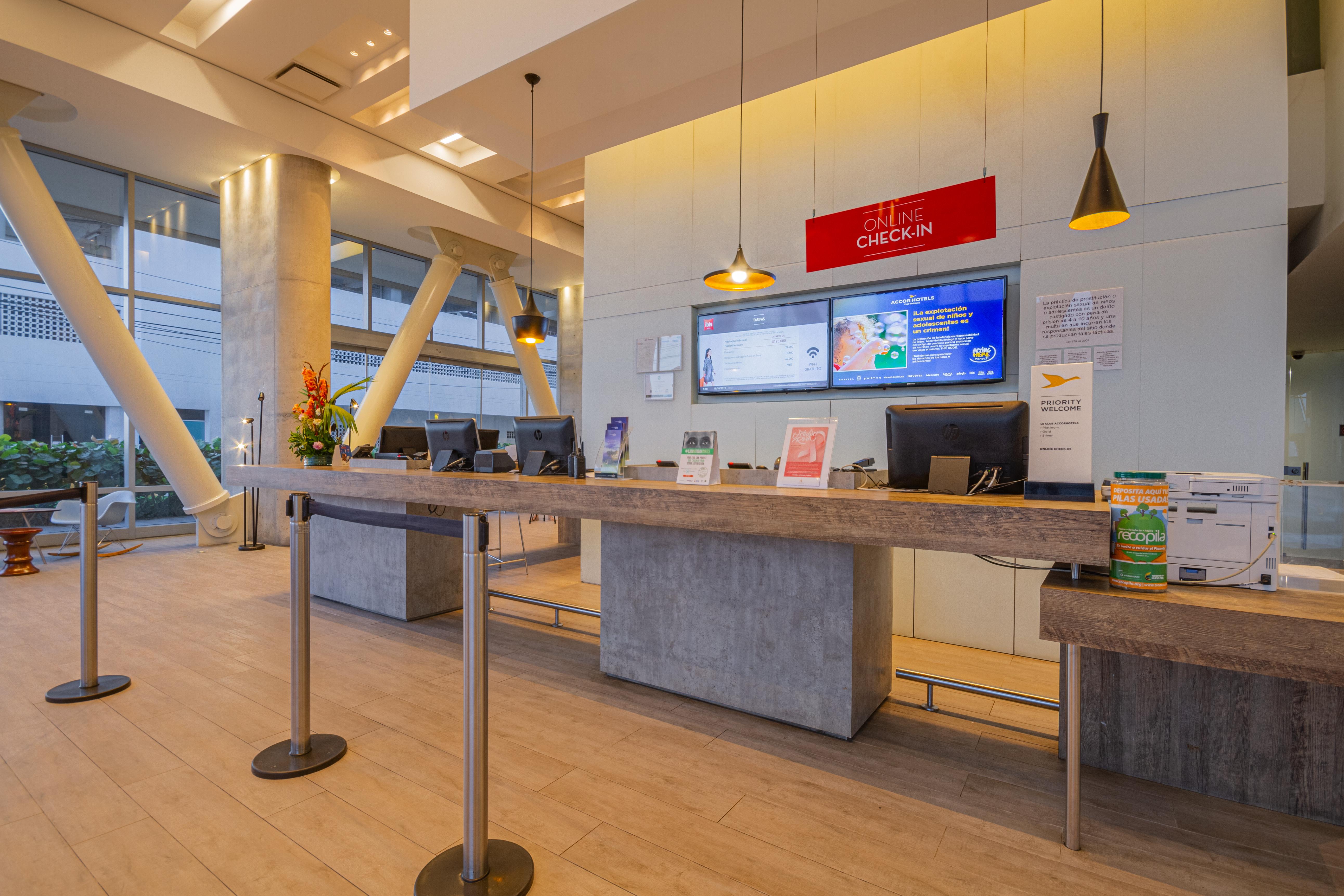 فندق Ibis Cartagena Marbella المظهر الخارجي الصورة