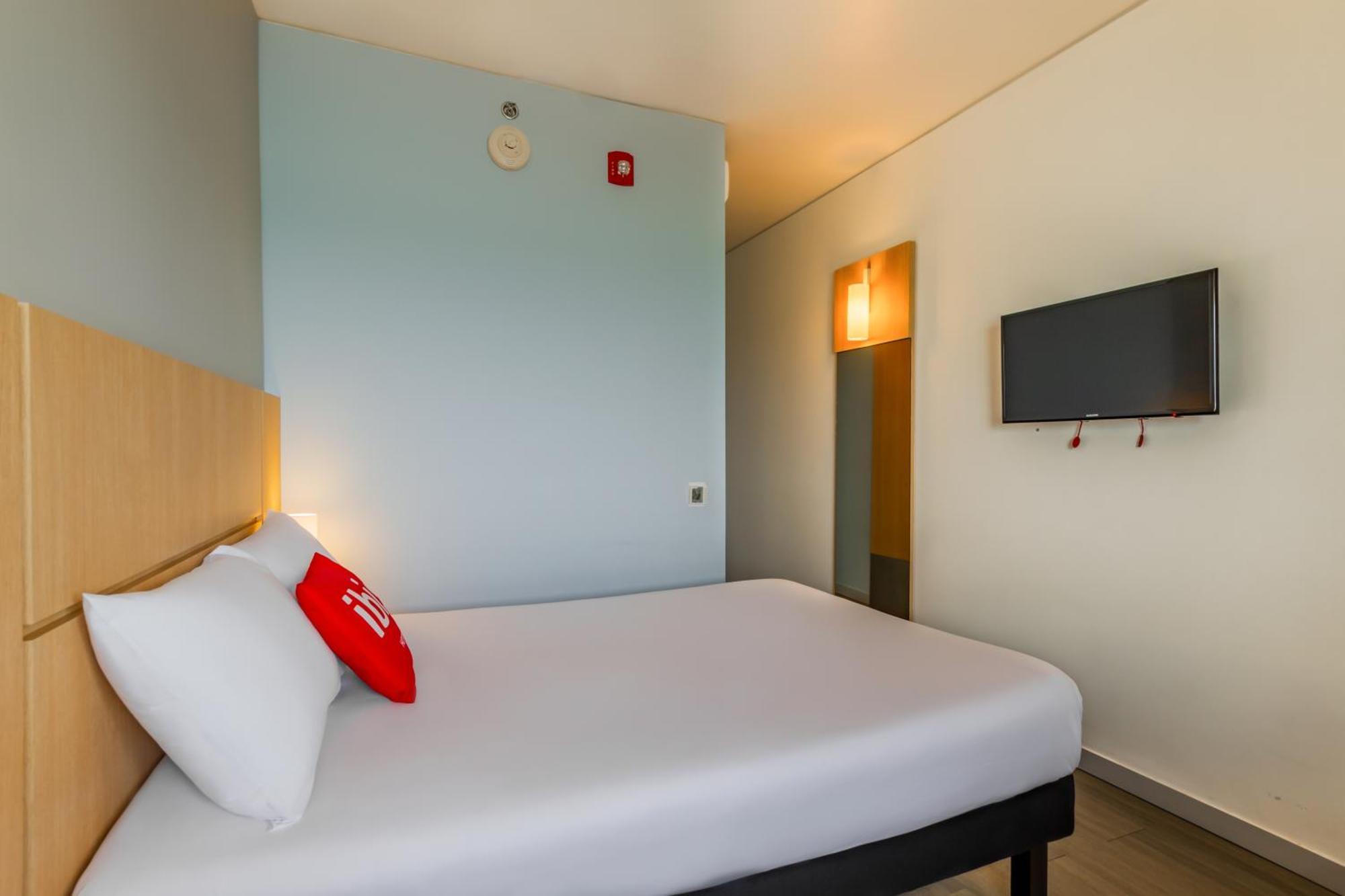 فندق Ibis Cartagena Marbella المظهر الخارجي الصورة